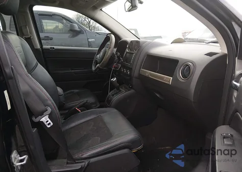 2016 Jeep Compass 75Th Anniversary z USA, uszkodzony, nr VIN 1C4NJDBB4GD804457